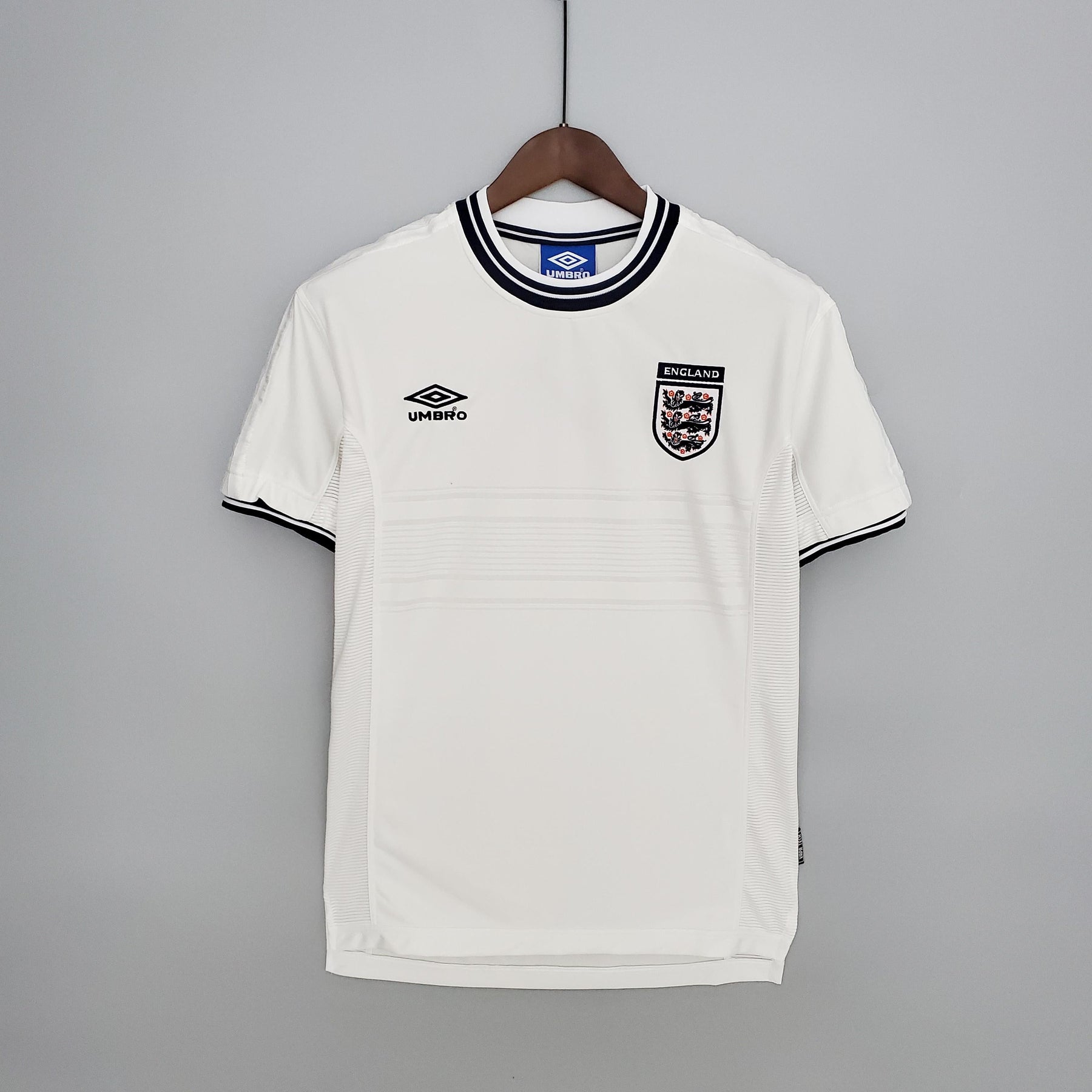 Camiseta Retro Inglaterra Local 2000
