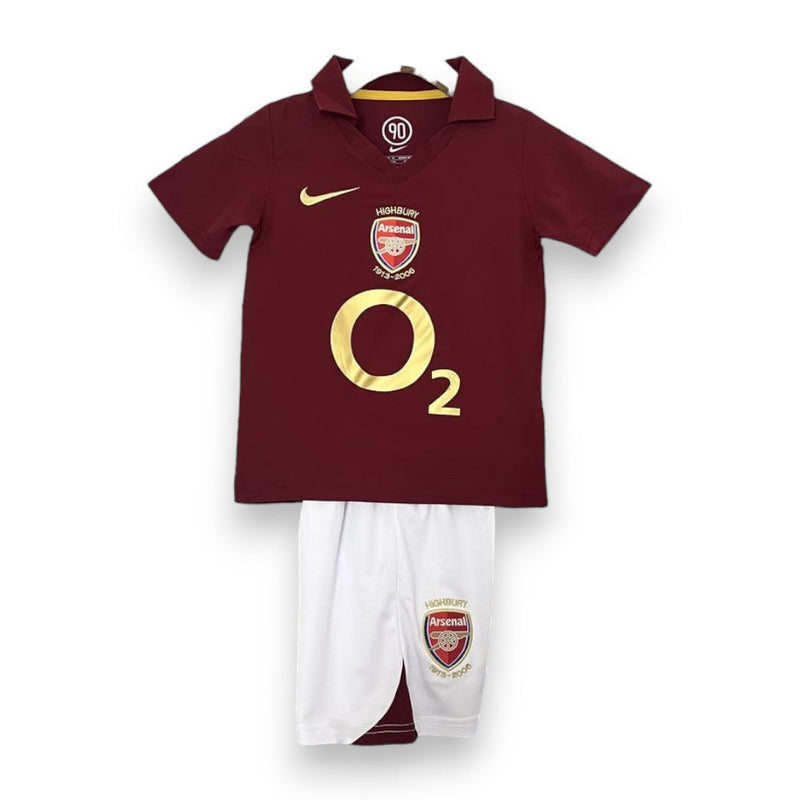 Equipación Arsenal Niños 2005/06 - Retro