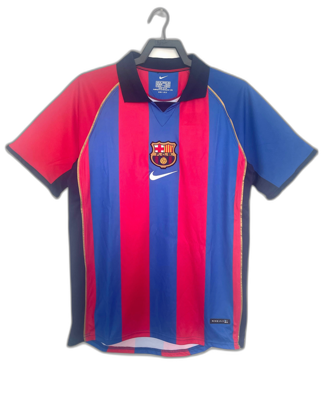 Barcelona 01/02 I Camiseta de Local - Versión Retro