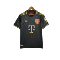 Maglia Bayern Monaco 25/26 Edizione 125° Anniversario - Versione Tifoso