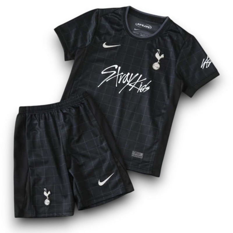 Equipación Infantil Visitante Tottenham Hotspur Stray Kids 2025/26