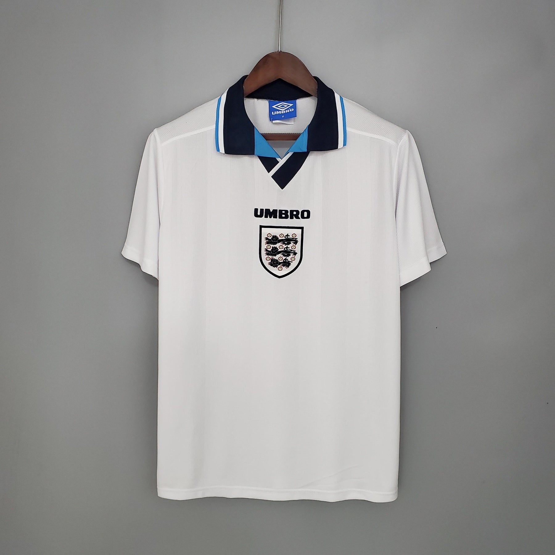 Camiseta retro de la Eurocopa de Inglaterra local 1995/97