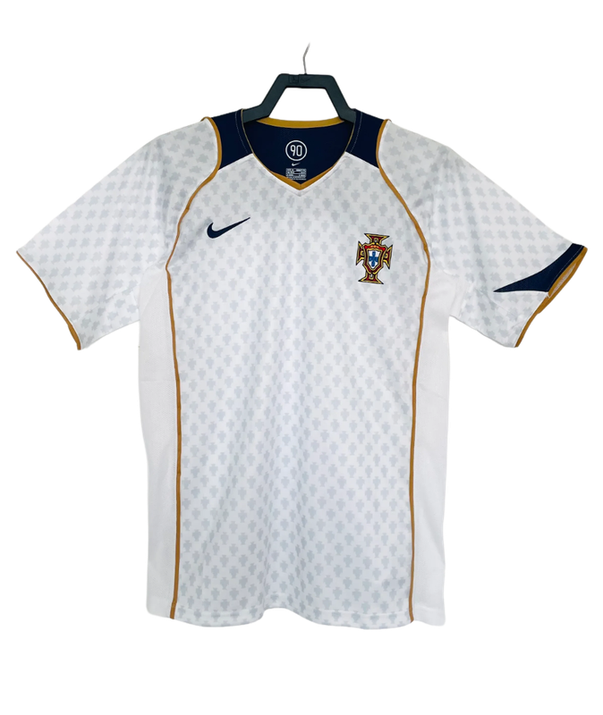 Portugal 2004 II Camiseta de Visitante - Versión Retro