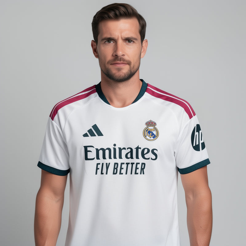 Real Madrid 26/27 Versión Aficionado Local